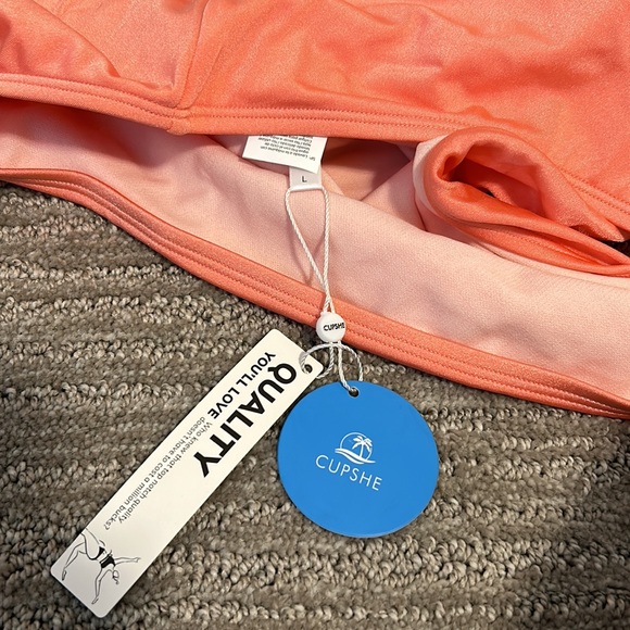 Cupshe Peach Bikini - Picture 5 of 5